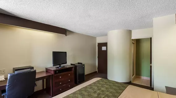 Econo Lodge Inn & Suites Richardson | Teksas - Dallas (ve civarı) - Richardson