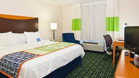 Fairfield Inn & Suites by Marriott San Antonio North/Stone Oak | Teksas - San Antonio (ve civarı) - San Antonio