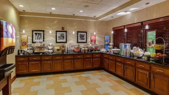 Hampton Inn Lewisburg | Batı Virginia - Lewisburg (ve civarı) - Lewisburg