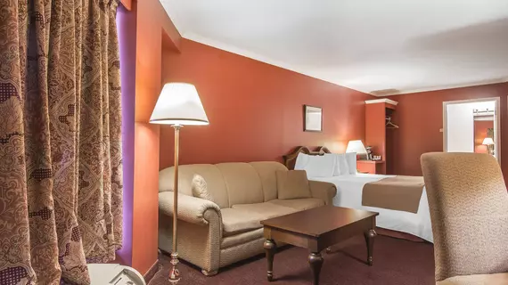 Rodeway Inn King William Huntsville | Ontario - Muskoka - Huntsville (ve civarı) - Huntsville