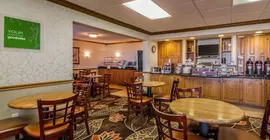 Comfort Inn Fond Du Lac | Wisconsin - Fond du Lac