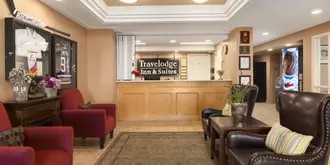 Travelodge by Wyndham Spruce Grove