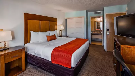 BEST WESTERN PLUS EL PASO AIRPORT HOTEL & CONFERENCE CENTER | Teksas - El Paso (ve civarı) - El Paso