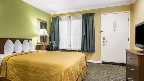 Quality Inn Santa Barbara | Kaliforniya - Santa Barbara (ve civarı) - Santa Barbara