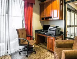 Comfort Inn and Suites Henderson | Nevada - Clark County - Las Vegas (ve civarı) - Henderson - Green Valley