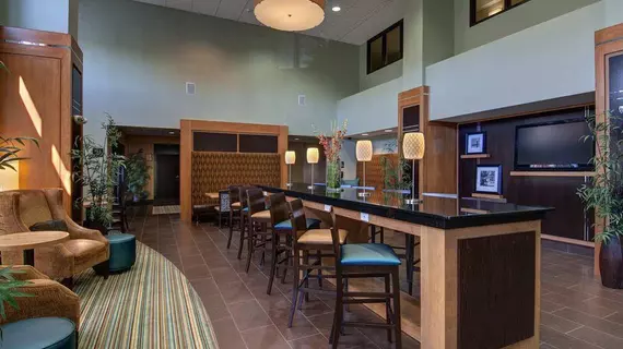 Hampton Inn & Suites Smithfield | Virginia - Norfolk - Virginia Beach (ve civarı) - Smithfield