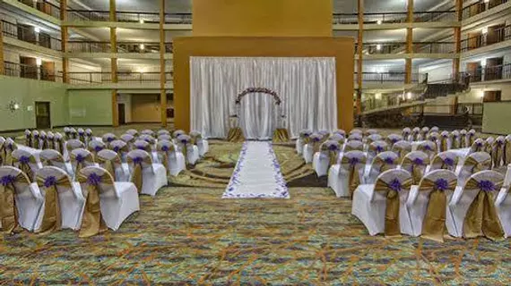 Holiday Inn Memphis Airport - Conference Center | Tennessee - Memphis (ve civarı) - Memphis