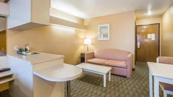 Quality Inn & Suites Elko | Nevada - Elko (ve civarı) - Elko