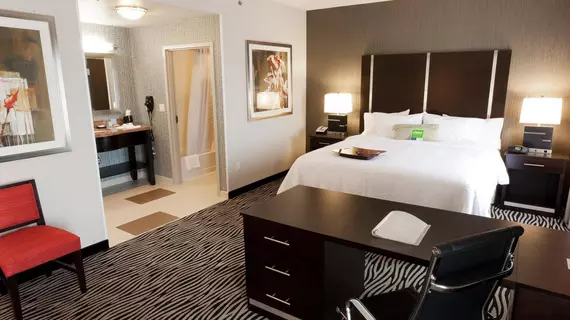 Hampton Inn and Suites Tulsa Central | Oklahoma - Tulsa (ve civarı) - Tulsa