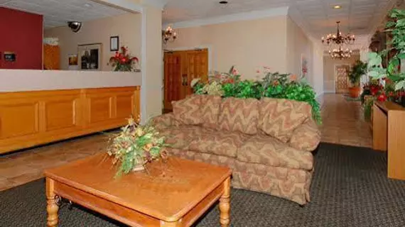 Econo Lodge Inn & Suites Downtown | Güney Karolayna - Orangeburg (ve civarı) - Orangeburg