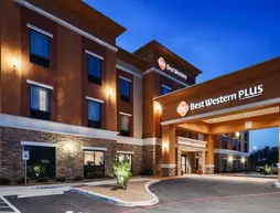 Best Western Plus Elmendorf Hotel | Teksas - San Antonio (ve civarı) - San Antonio - Southside