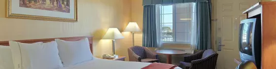 Howard Johnson Inn Salinas | Kaliforniya - Monterey (ve civarı) - Salinas