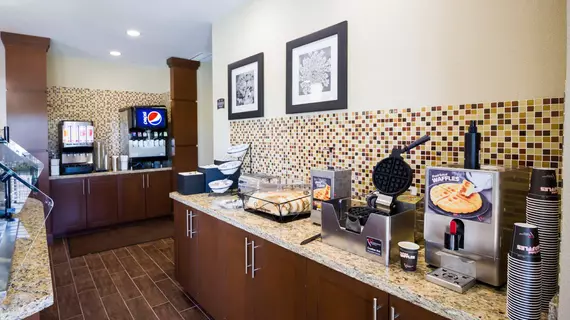 Staybridge Suites Plano Frisco | Teksas - Dallas (ve civarı) - Plano