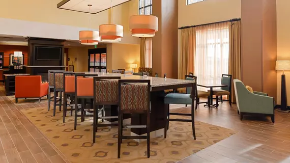 Hampton Inn & Suites Douglas | Wyoming - Douglas