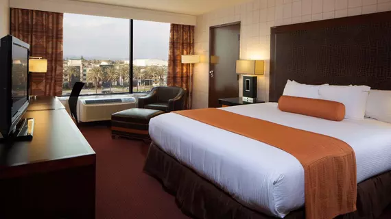 Red Lion Anaheim Resort | Kaliforniya - Orange County - Anaheim - Anaheim Resort