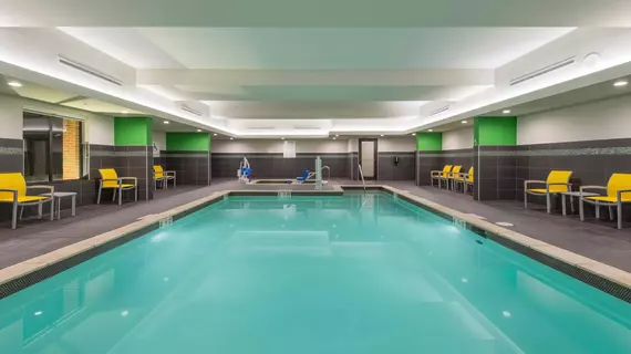 Holiday Inn Express and Suites Norman | Oklahoma - Oklahoma City (ve civarı) - Norman