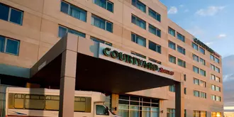 Courtyard by Marriott Montreal Airport