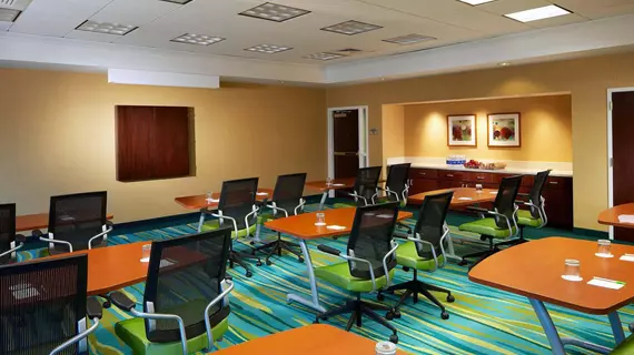 SpringHill Suites by Marriott Newark Liberty International Airport | New Jersey - Newark (ve civarı) - Newark