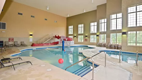 Best Western Premier Bridgewood Hotel Resort | Wisconsin - Neenah