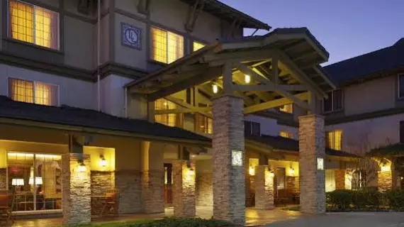 Larkspur Landing Hillsboro-An All-Suite Hotel | Oregon - Portland (ve civarı) - Hillsboro