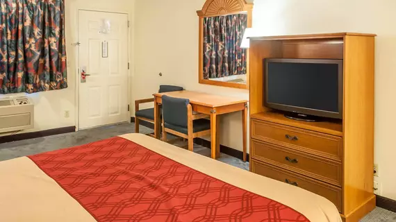 Econo Lodge West - Coors Blvd | New Mexico - Albuquerque (ve civarı) - Albuquerque - Westside