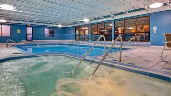 Holiday Inn Express Sault Ste Marie | Michigan - Sault Ste. Marie