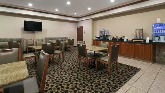 Best Western University Inn and Suites | Oregon - Portland (ve civarı) - Forest Grove