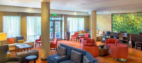 Courtyard by Marriott Charleston Downtown/Civic Center | Batı Virginia - Charleston (ve civarı) - Charleston