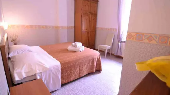 Hotel Capri | Lazio - Roma (ve civarı) - Roma Kent Merkezi - Rione XVIII Castro Pretorio