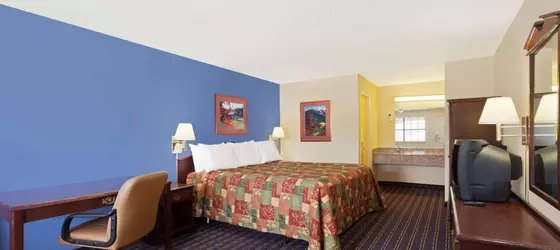 Days Inn West Trinity Lane | Tennessee - Nashville-Davidson - Nashville (ve civarı) - Nashville