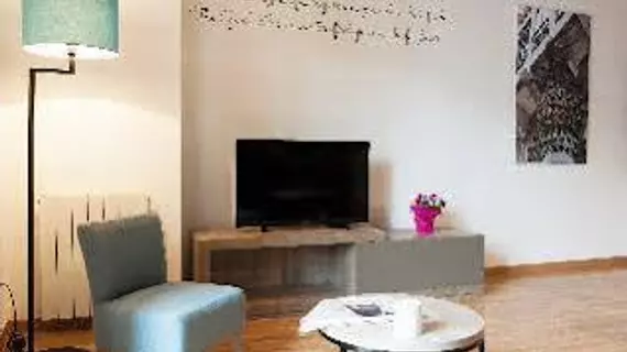 MH Apartments Guell | Katalonya - Barselona (ve civarı) - Ciutat Vella - El Raval