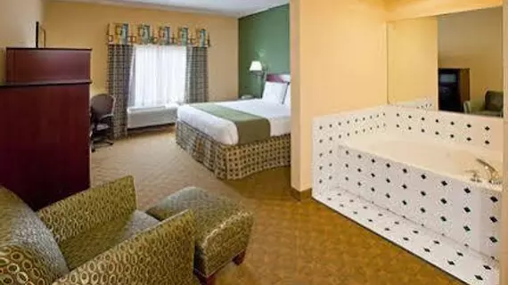 Holiday Inn Express and Suites New Orleans Airport | Louisiana - New Orleans (ve civarı) - Kenner - Kenner - Louis Armstrong Uluslararası Havalimanı