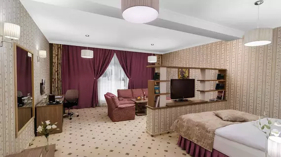 Flowers Hotel | Kişinev