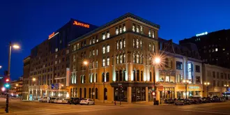 Milwaukee Marriott Downtown