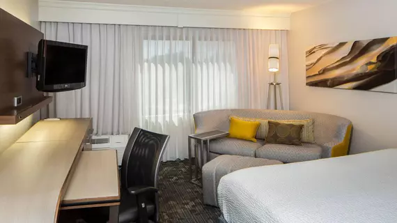 Courtyard by Marriott San Antonio Airport/North Star Mall | Teksas - San Antonio (ve civarı) - San Antonio - Kuzey San Antonio - SAT Havalimanı