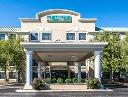 Quality Inn Murfreesboro | Tennessee - Nashville-Davidson - Nashville (ve civarı) - Murfreesboro