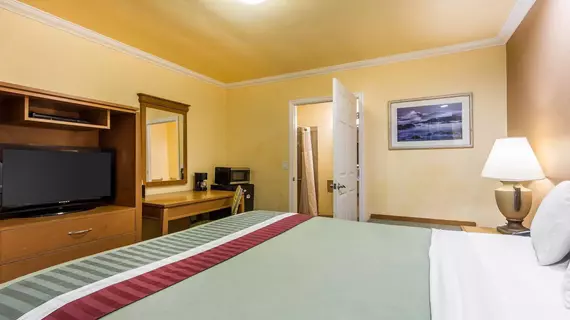 Rodeway Inn & Suites Oakland | Kaliforniya - Oakland (ve civarı) - Oakland