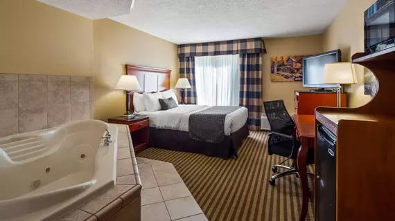 Best Western Plus Bridgeport Inn | Batı Virginia - Bridgeport (ve civarı) - Bridgeport