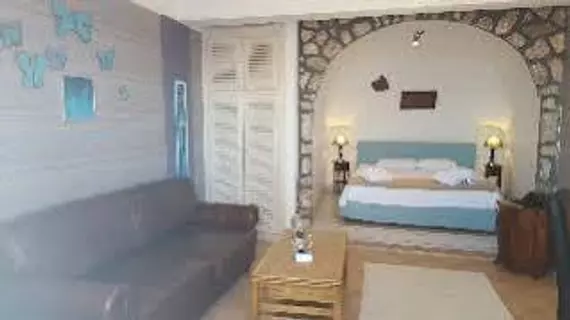 PANORAMA STUDIO and SUITES | Ege Adaları - Santorini