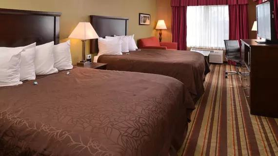 Wilsonville Inn And Suites | Oregon - Portland (ve civarı) - Wilsonville