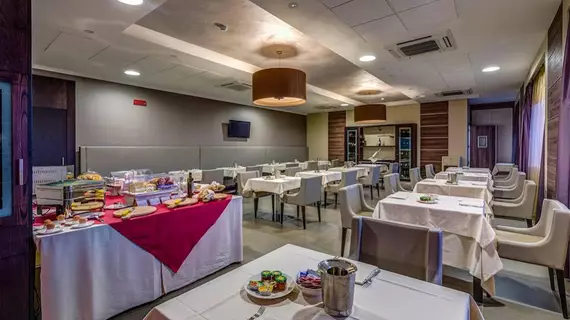 BEST WESTERN PLUS Perla Del Porto | Calabria - Catanzaro (vilayet) - Catanzaro