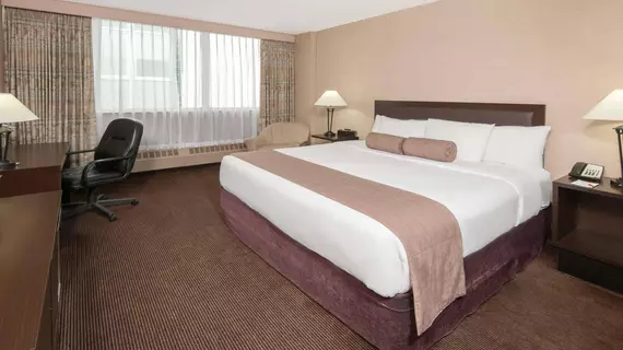 Ramada Hotel Downtown Calgary | Alberta - Calgary (ve civarı) - Calgary - Calgary Şehir Merkezi