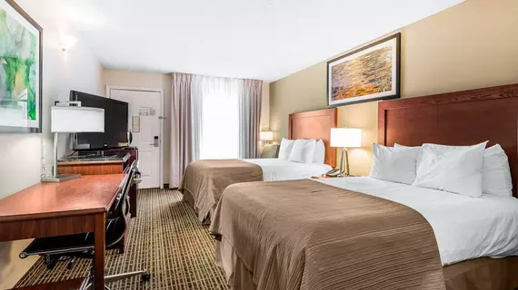 Quality Inn Gallatin | Tennessee - Nashville-Davidson - Nashville (ve civarı) - Gallatin