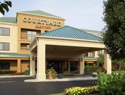 Courtyard Newark Granville | Ohio - Zanesville (ve civarı) - Newark