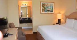 Baymont Inn and Suites Orlando Universal Blvd | Florida - Orlando (ve civarı) - Orlando - Kum Gölü