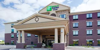 Holiday Inn Express Hotel & Suites Shakopee