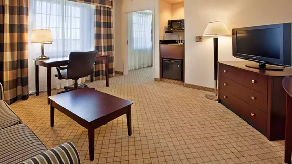 Holiday Inn and Suites Springfield I44 | Missouri - Springfield (ve civarı) - Springfield