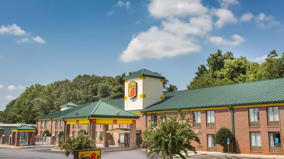 Super 8 Spartanburg | Güney Karolayna - Greenville - Spartanburg (ve civarı) - Spartanburg