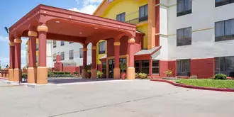 Comfort Suites La Porte