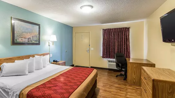 Econo Lodge | Oklahoma - Pryor (ve civarı) - Pryor